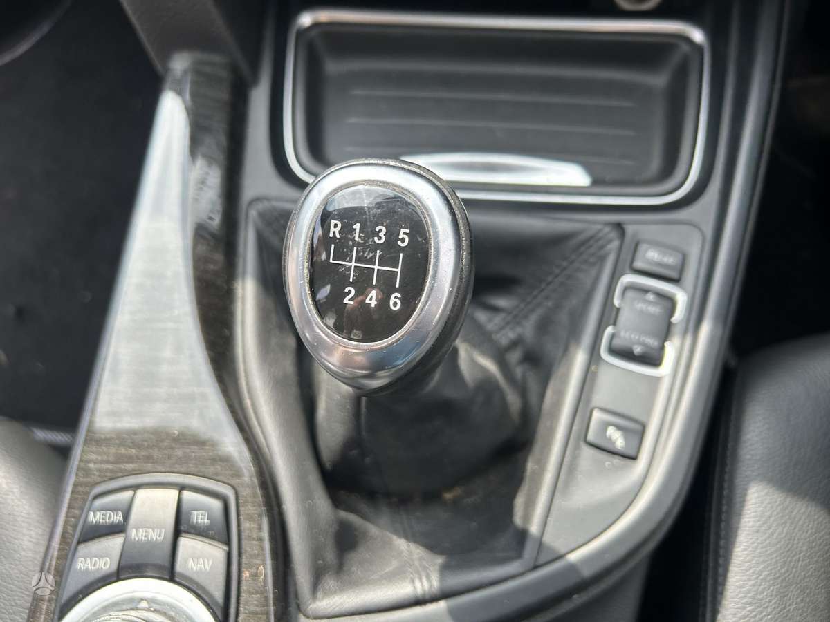 BMW 3 serija