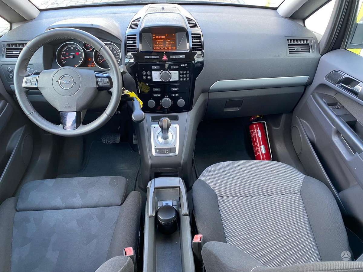 Opel Zafira, 1.8 l., mpv / minivan