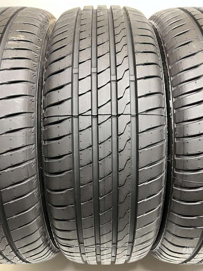 Firestone RoadHawk, vasarinės 215/60 R17