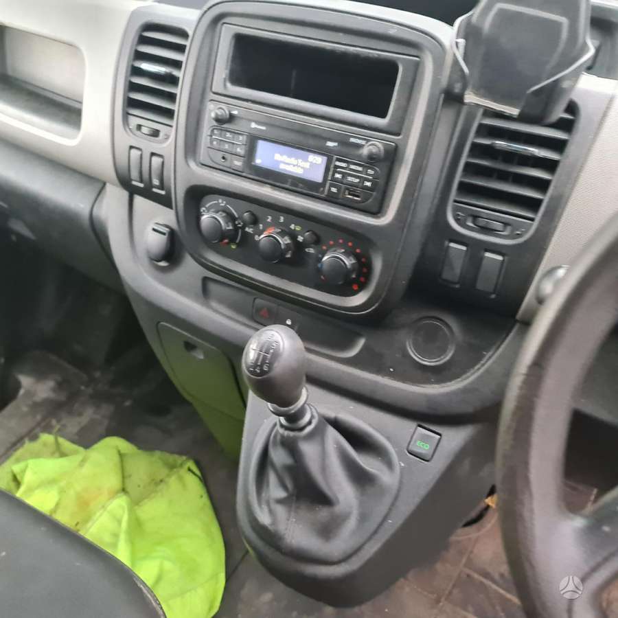Renault TRAFIC, preču
