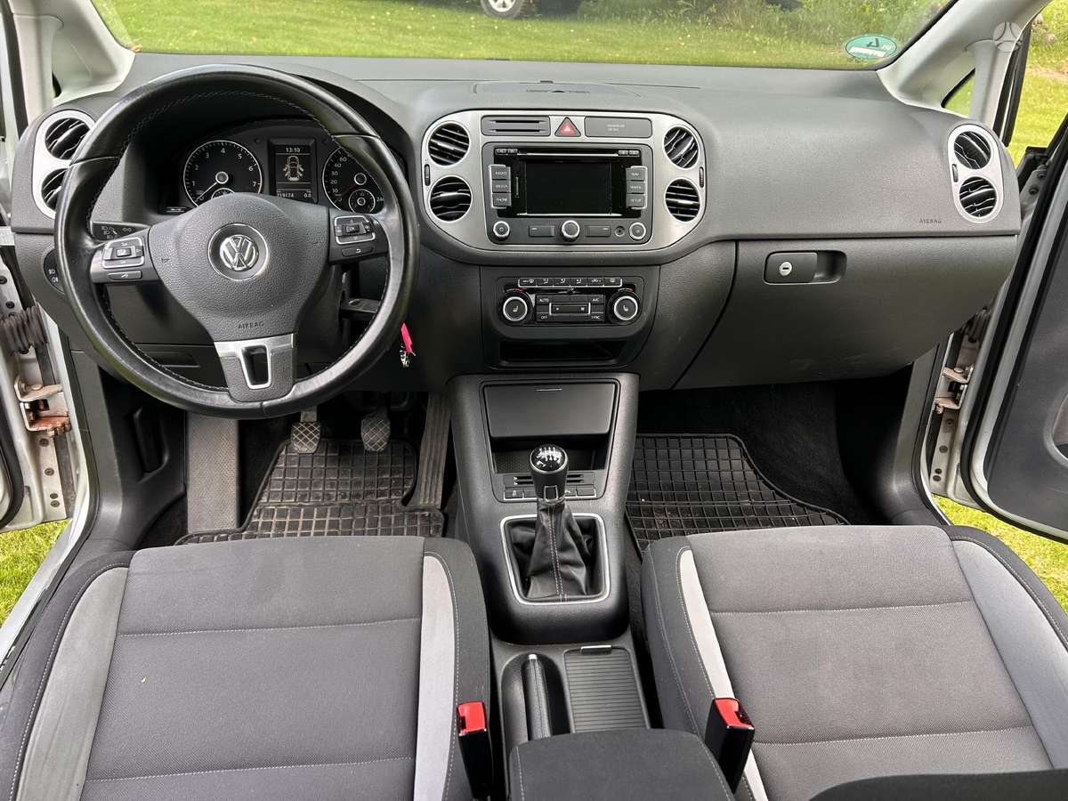 Volkswagen Golf Plus, 1.2 l., Минивэн