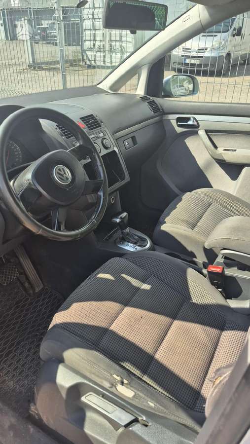 Volkswagen Touran по частям