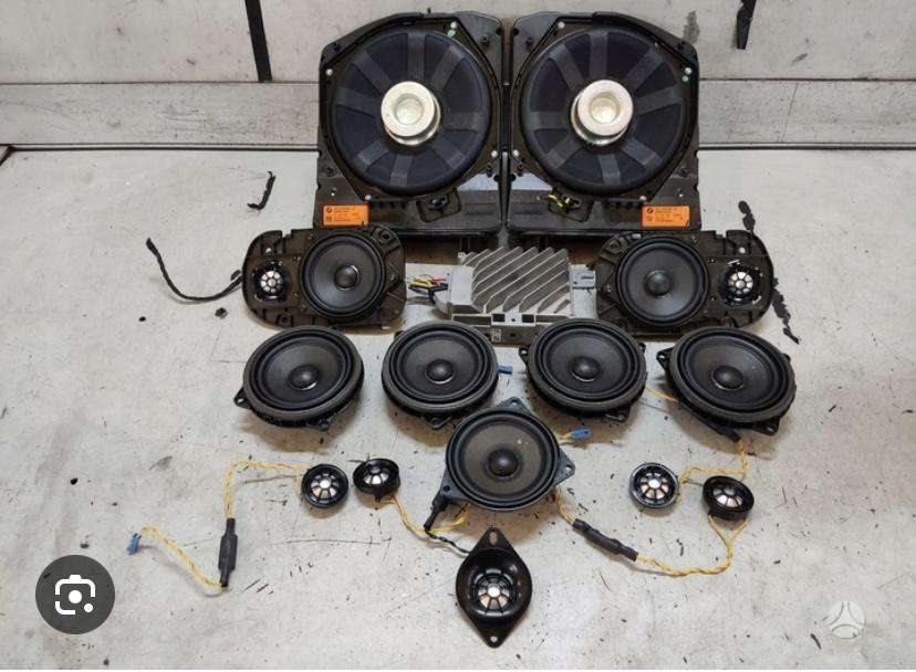 BMW 1 serija Harman kardom
