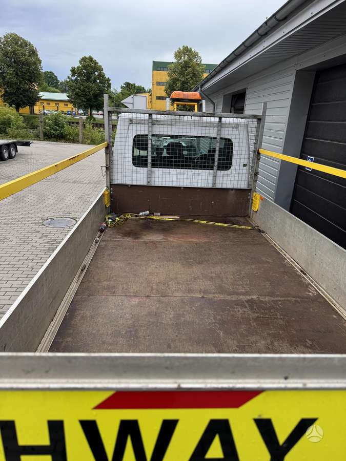 Renault Master, krovininiai mikroautobusai