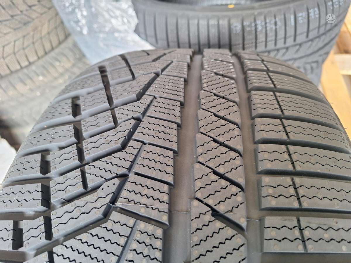 Sailun, žieminės 275/35 R20