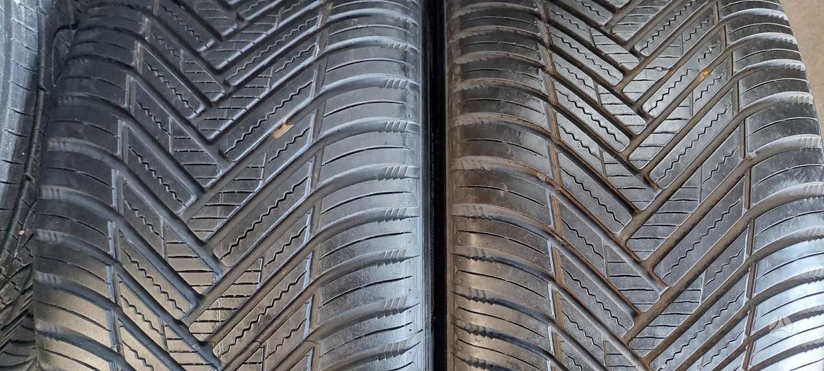 Hankook, all-season 245/45 R17