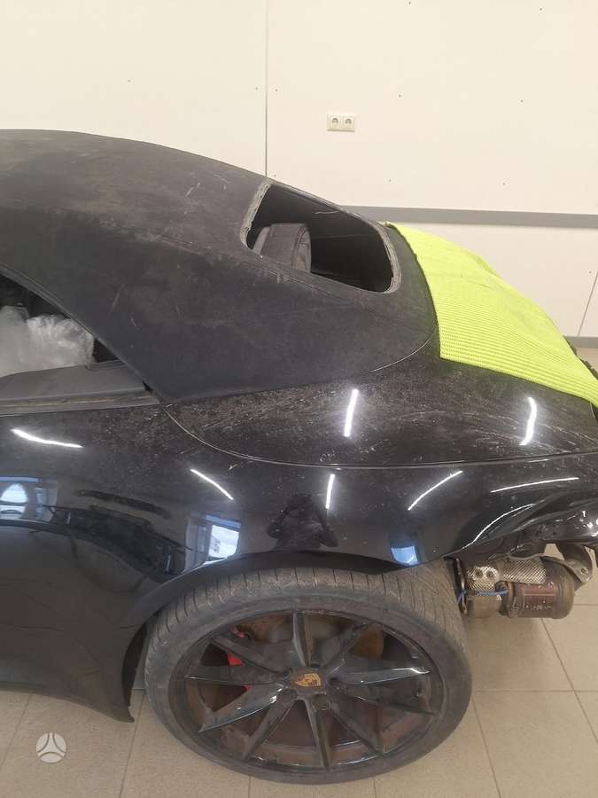 Porsche 911 stiklai
