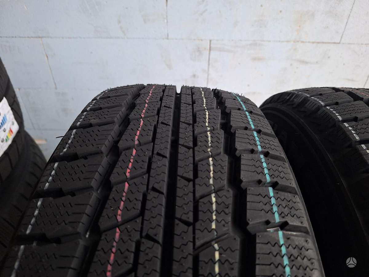 Triangle, winter 225/70 R15