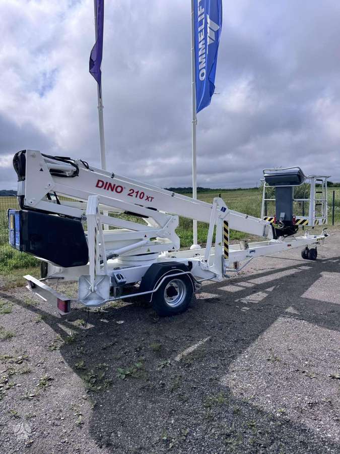 Dino 210XT, локтевые подъёмники