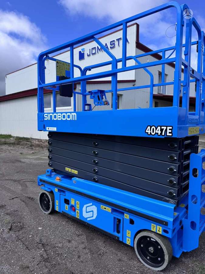 SINOBOOM 4047E, scissor lift