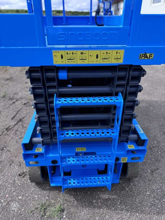 SINOBOOM 4047E, scissor lift
