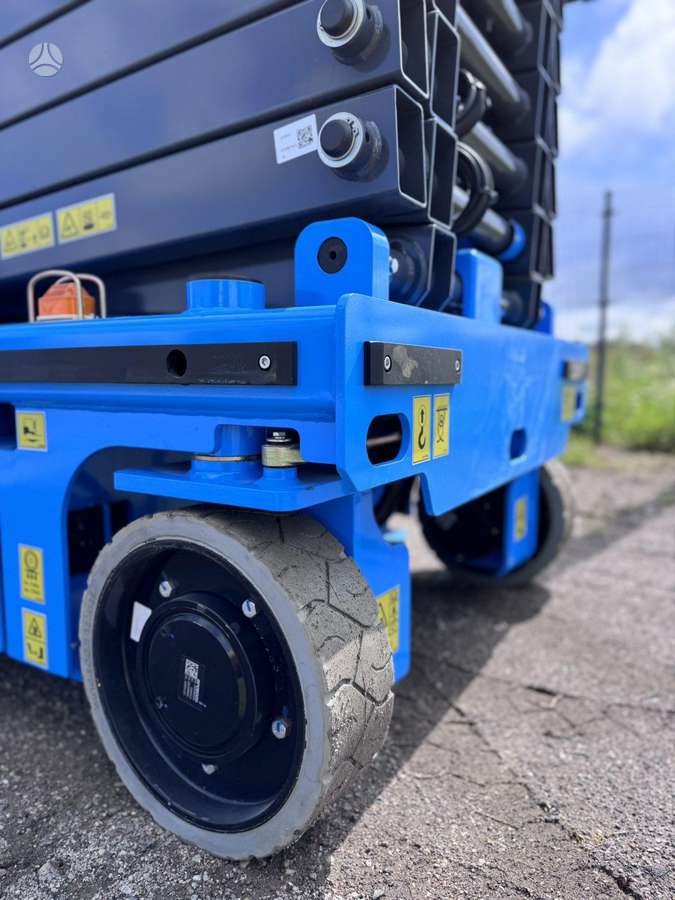 SINOBOOM 4047E, scissor lift