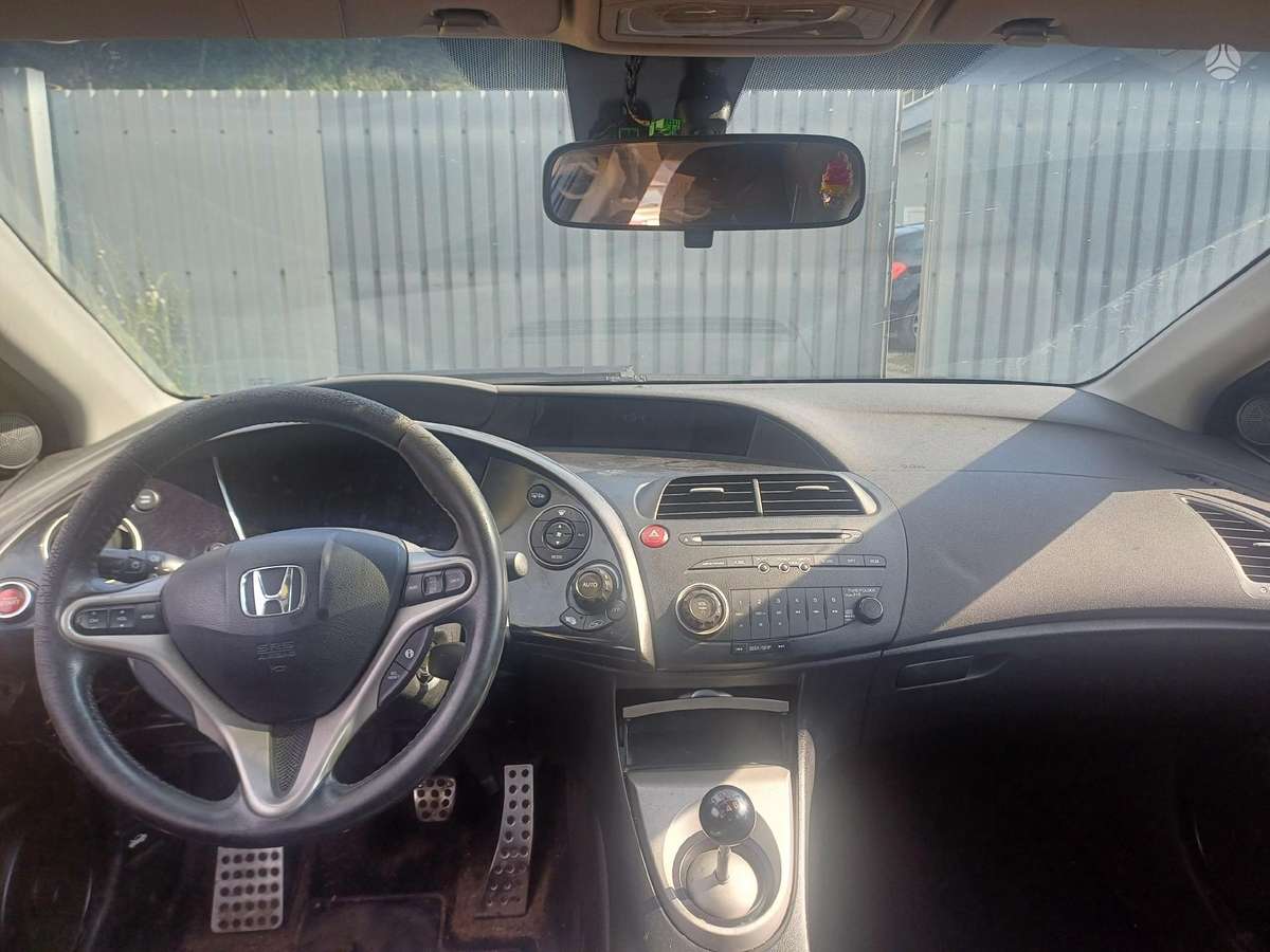 Honda Civic по частям