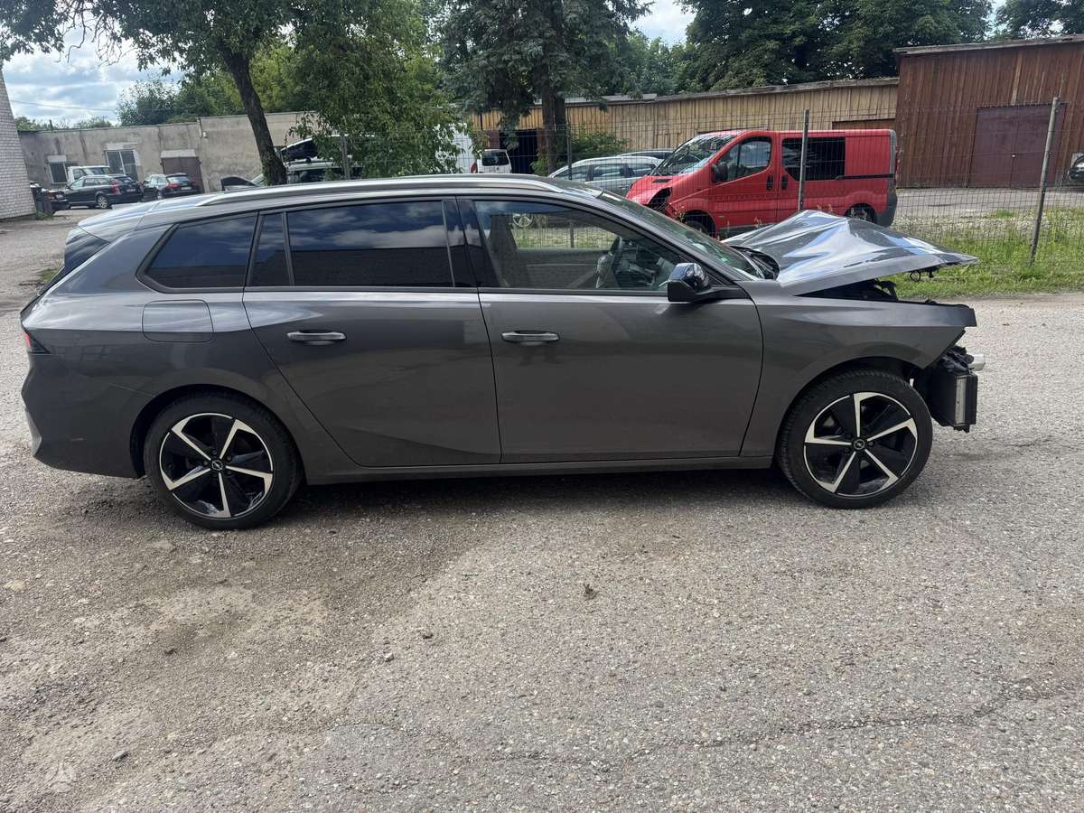 Opel Astra, 1.5 l., Универсал