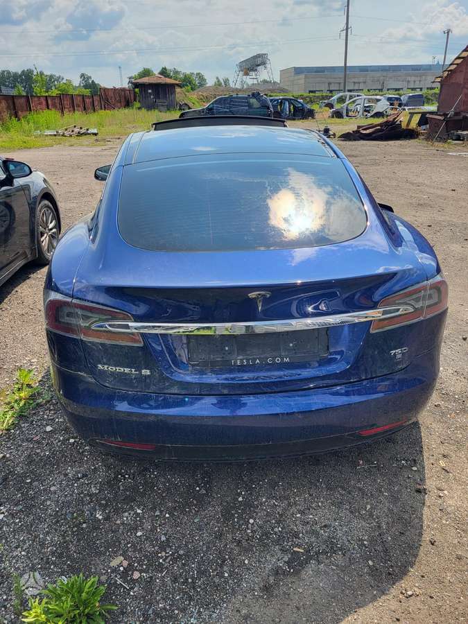 Tesla Model S