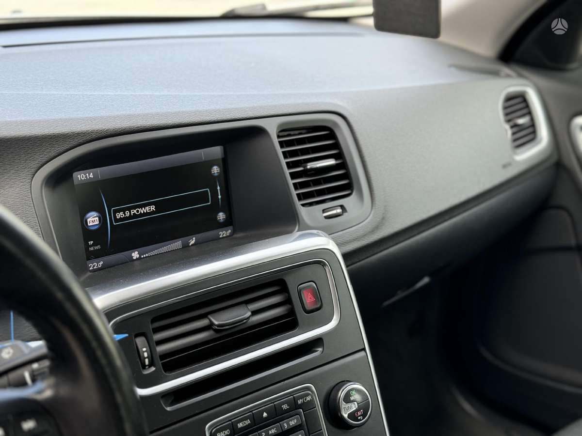 Volvo V60, 1.6 l., universalas