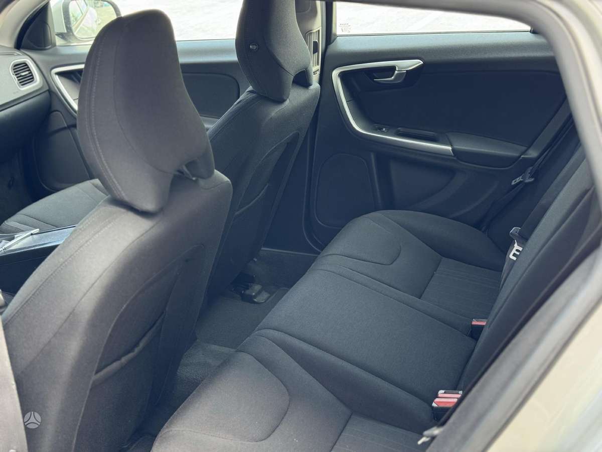 Volvo V60, 1.6 l., Универсал