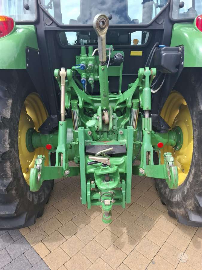 John Deere 5080M, тракторы