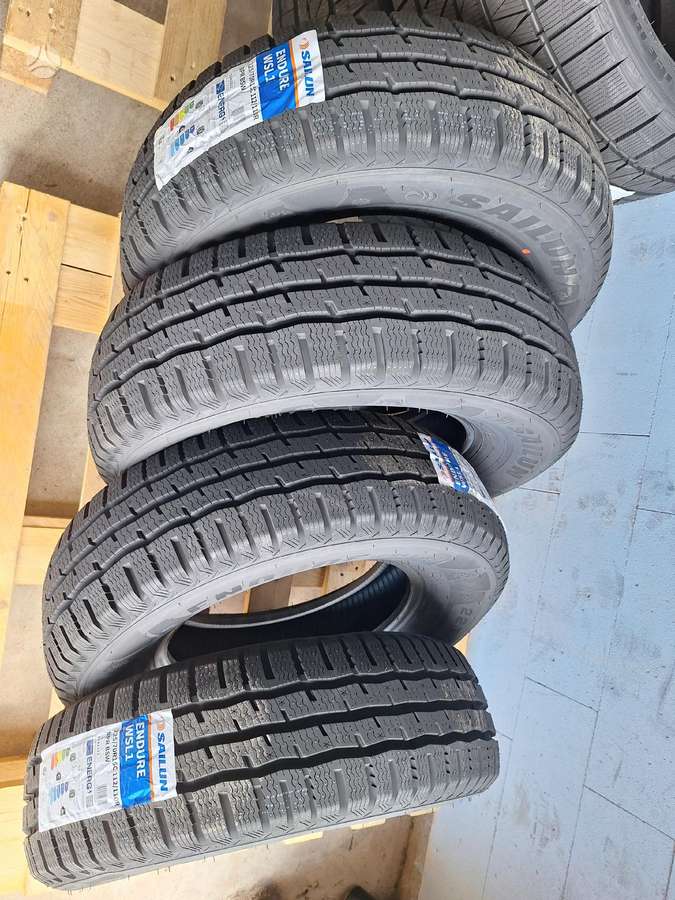 Sailun, žieminės 225/70 R15