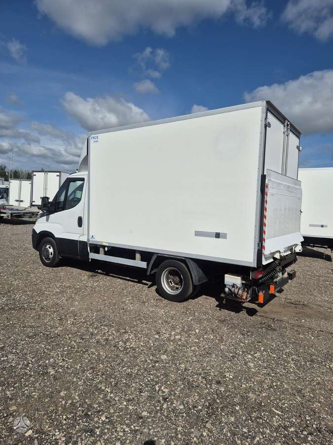 Iveco Daily, 2.3 l., cargo van