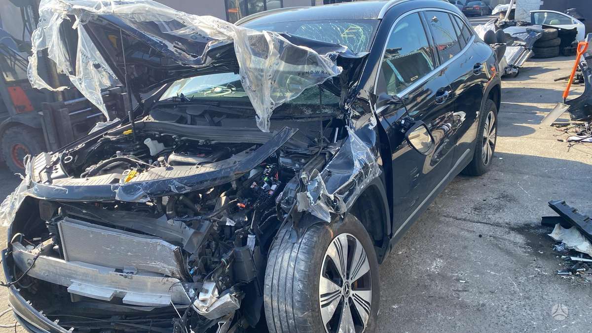 Mercedes-Benz EQA Dalimis elektra