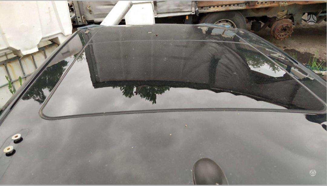 Jeep Cherokee body parts