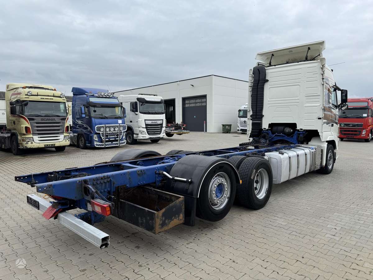 Volvo FH13.500 FULL LEATHER, шасси