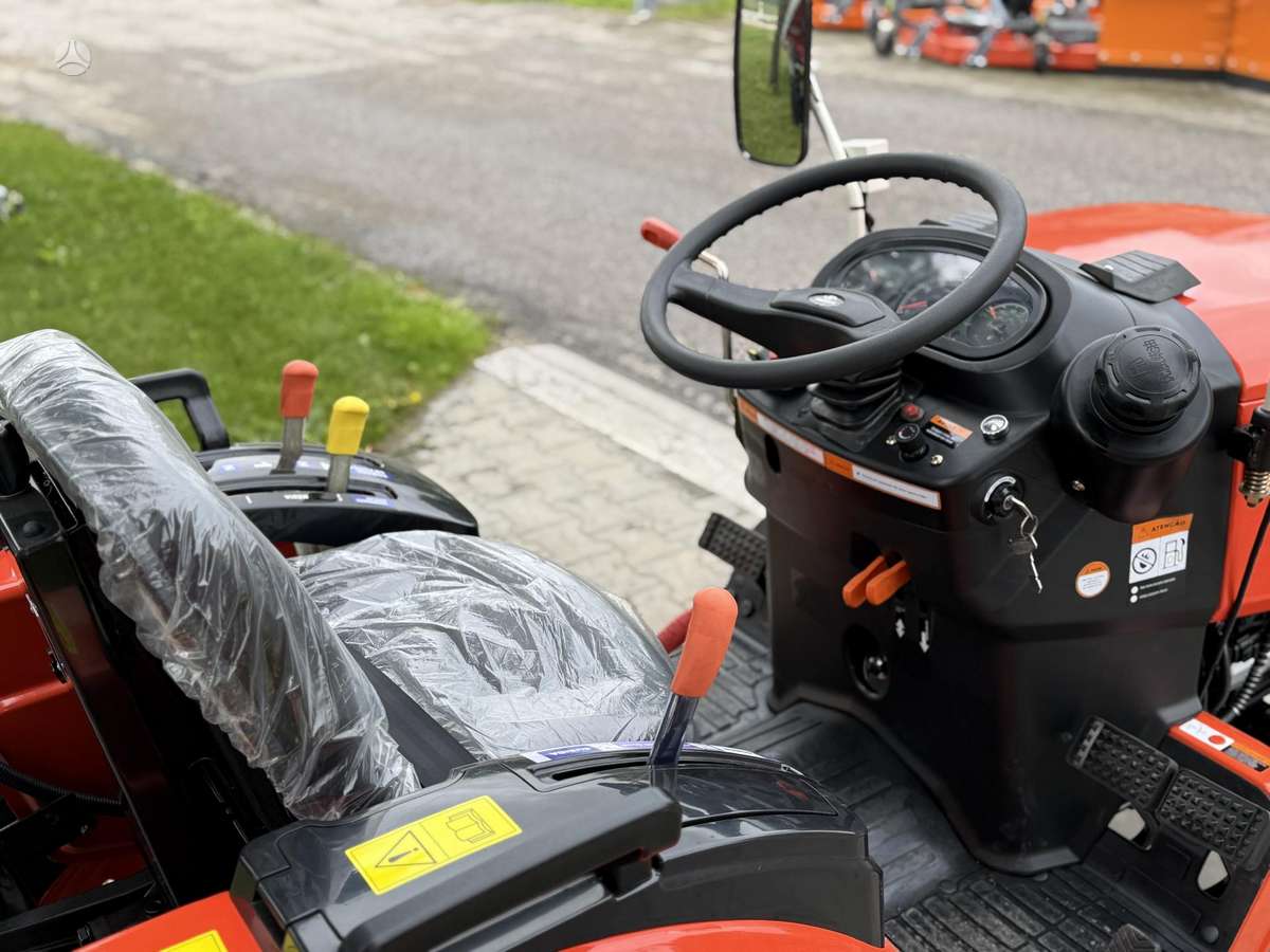 Hinomoto HM-3020, тракторы
