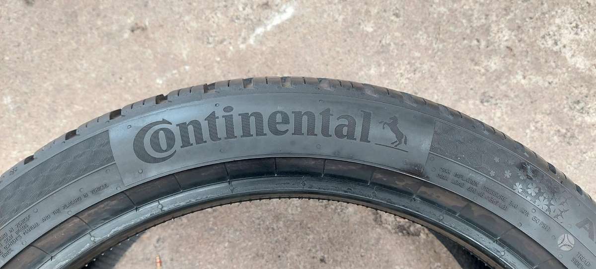 Continental, всесезонные 225/40 R18