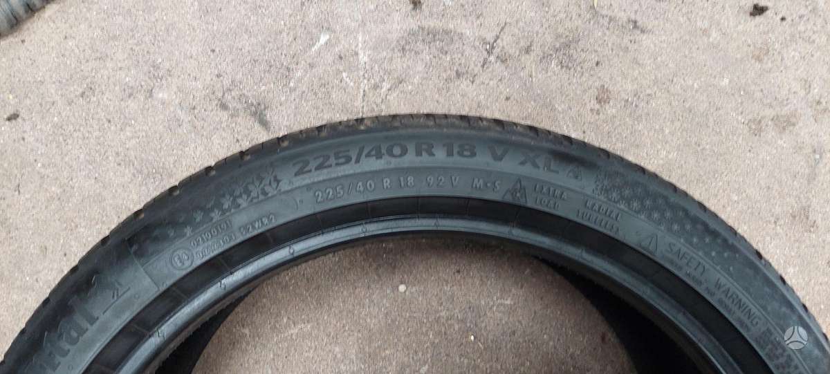 Continental, всесезонные 225/40 R18