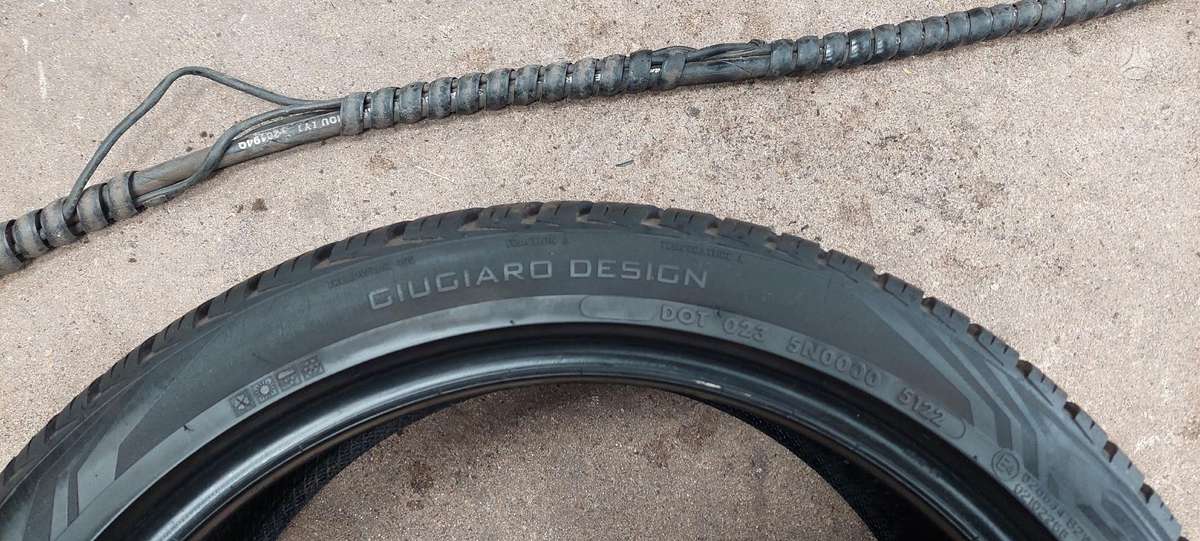 Vredestein, всесезонные 225/40 R18