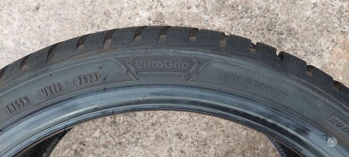 Goodyear, зимние 225/40 R18