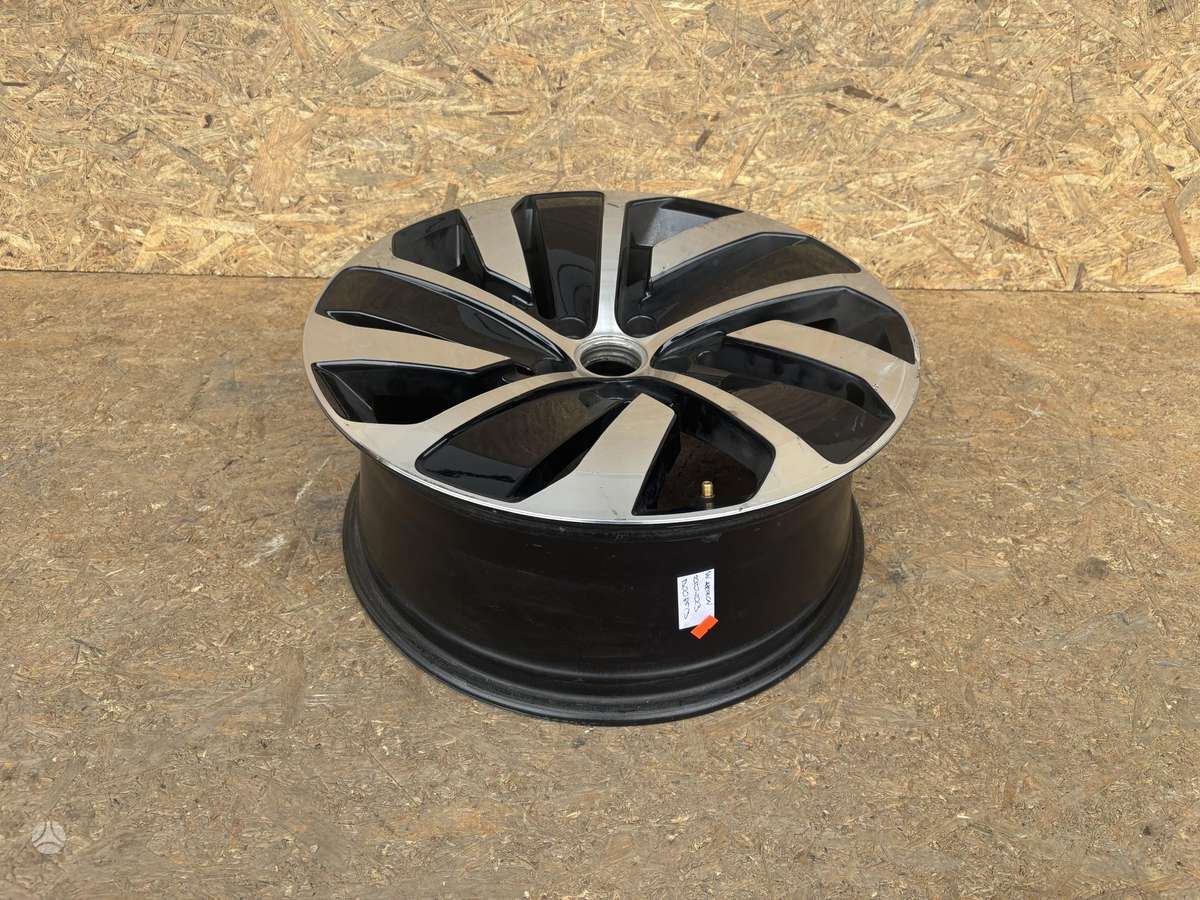Volkswagen Arteon, 3G8601025P, Cen27259