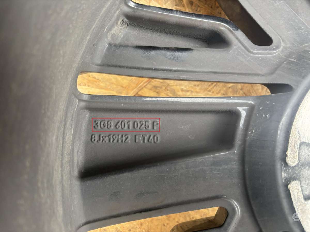 Volkswagen Arteon, 3G8601025P, Cen27259