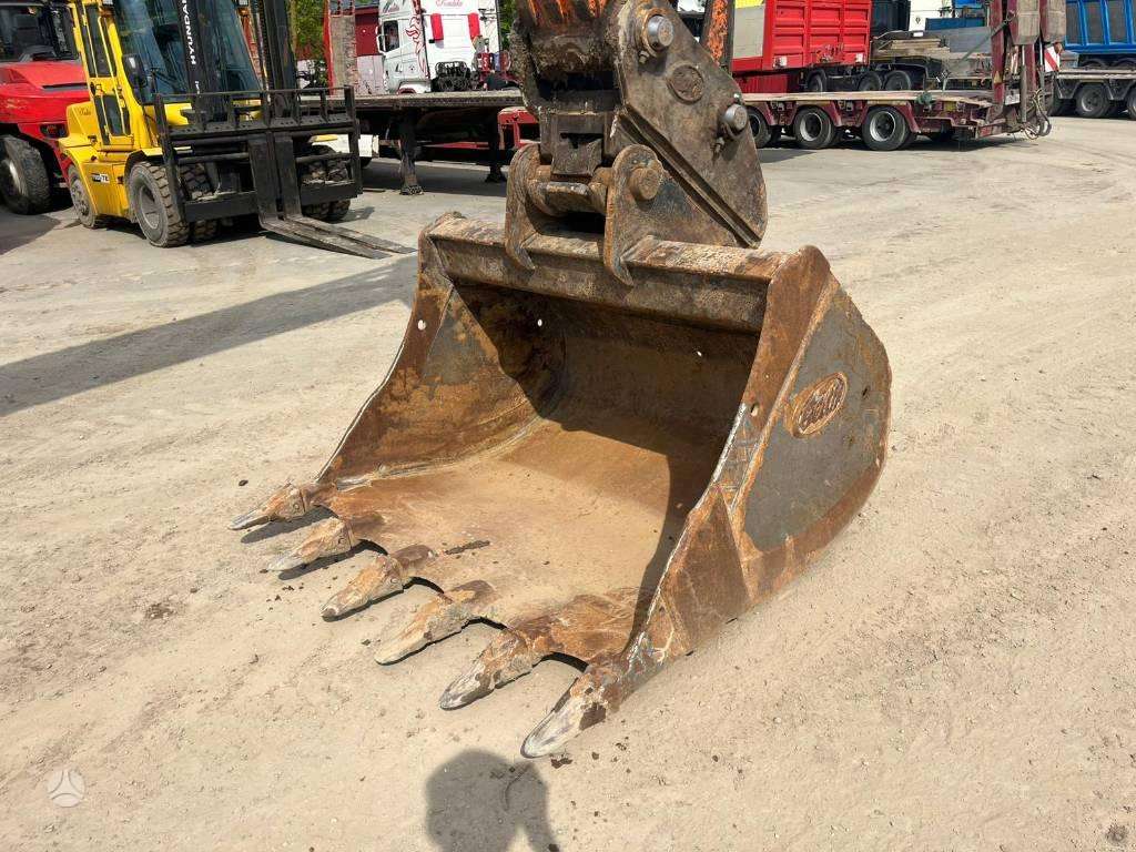 Doosan DX 225 LC, экскаваторы