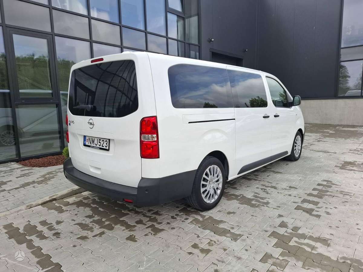 Opel VIVARO, passenger minibus