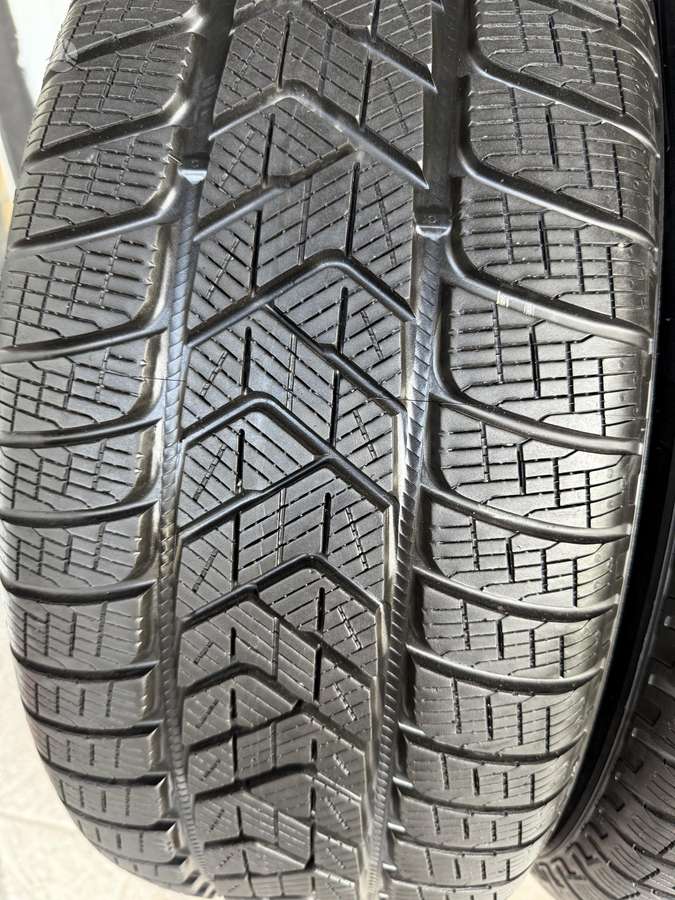 Pirelli Scorpion winter/2022m, winter 235/55 R18