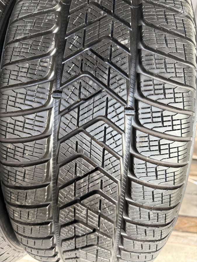 Pirelli Scorpion winter/2022m, winter 235/55 R18