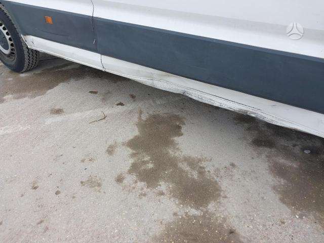 Volkswagen Crafter, preču