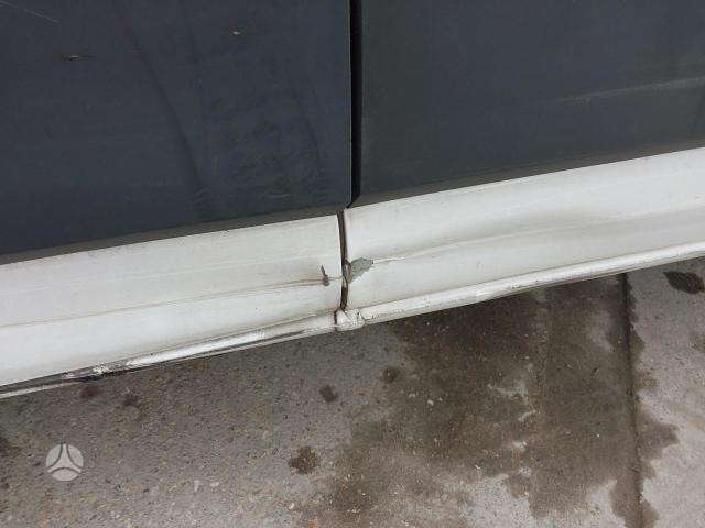 Volkswagen Crafter, preču