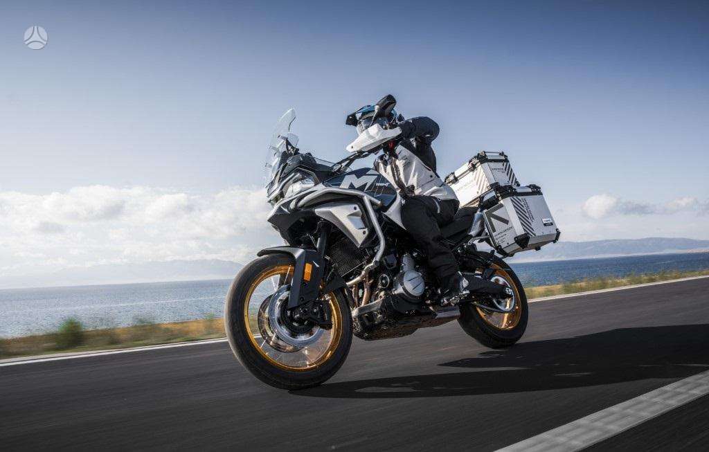 CFMOTO 700MT 693cc, touring / sport touring