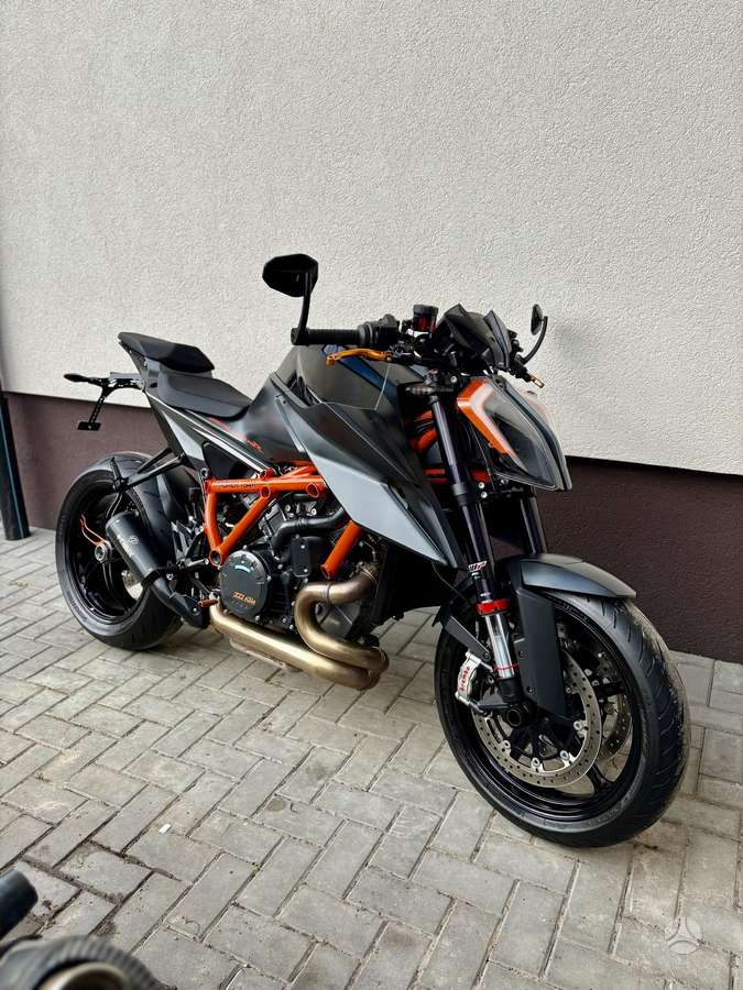 KTM Super Duke 1290cc, street / classic