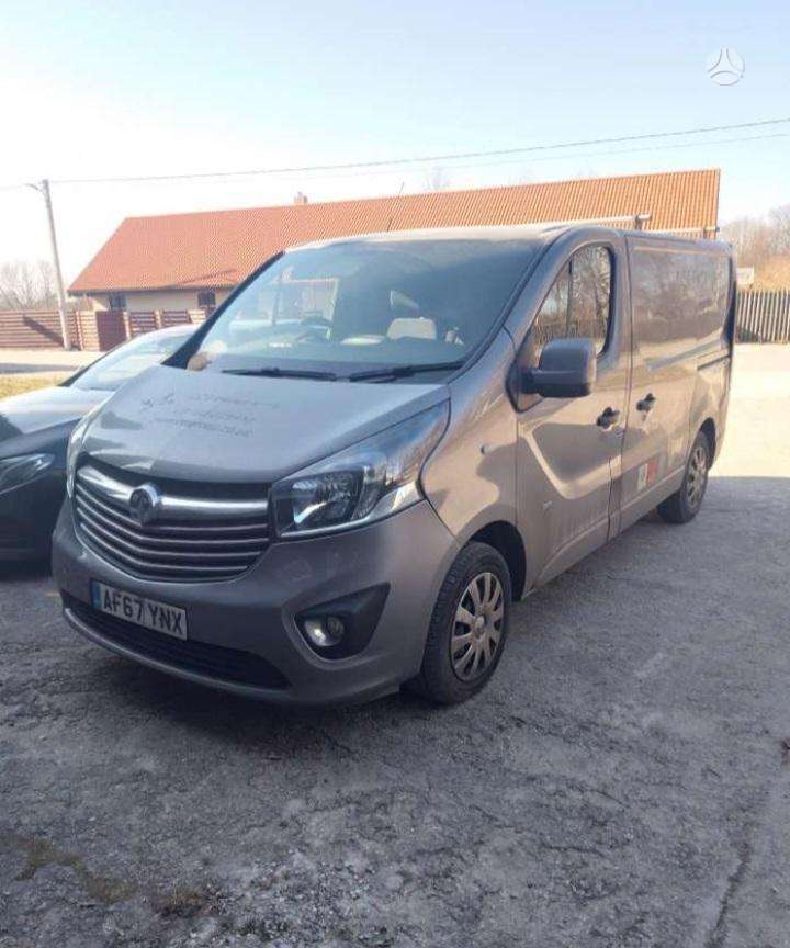 Opel Vivaro, cargo vans
