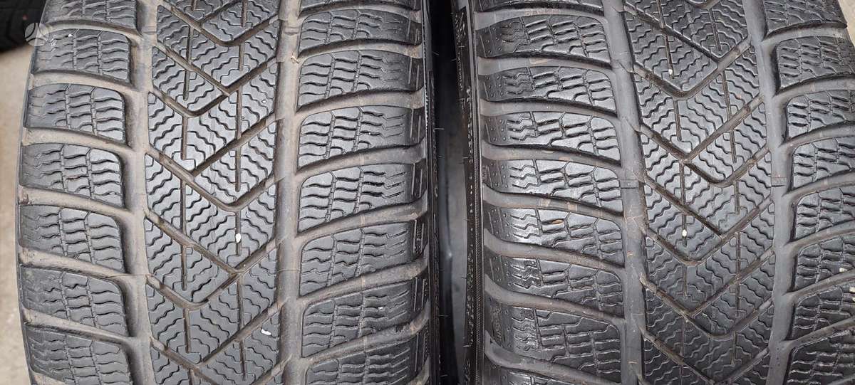 Pirelli, зимние 225/40 R18
