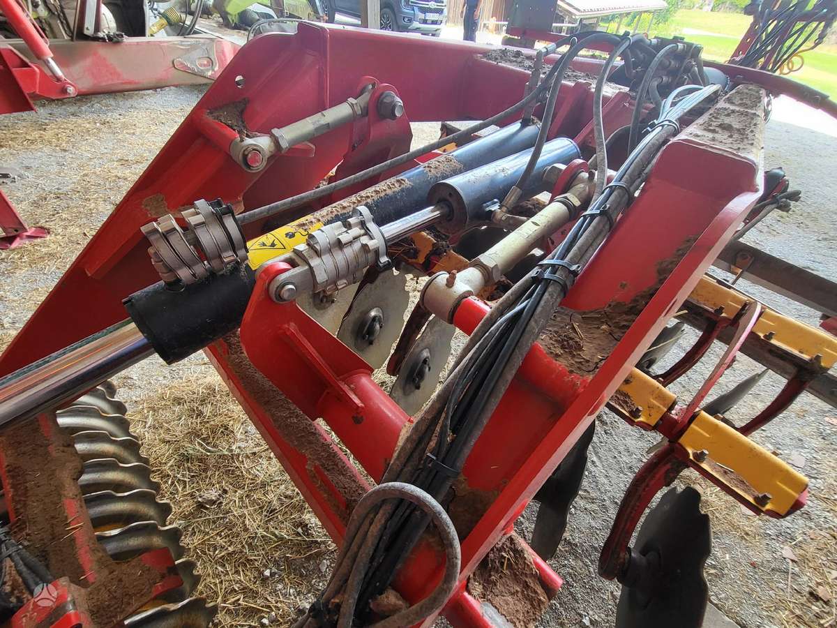 Vaderstad CR 500, скребки, скрубберы