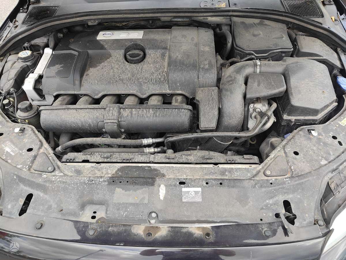 Volvo S80, 3.2 l., Седан