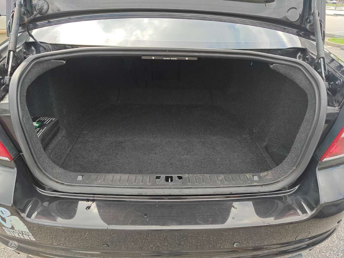 Volvo S80, 3.2 l., Седан