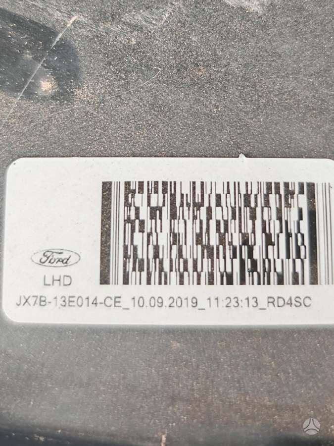 Ford Focus, JX7B13E015CE, žibintai