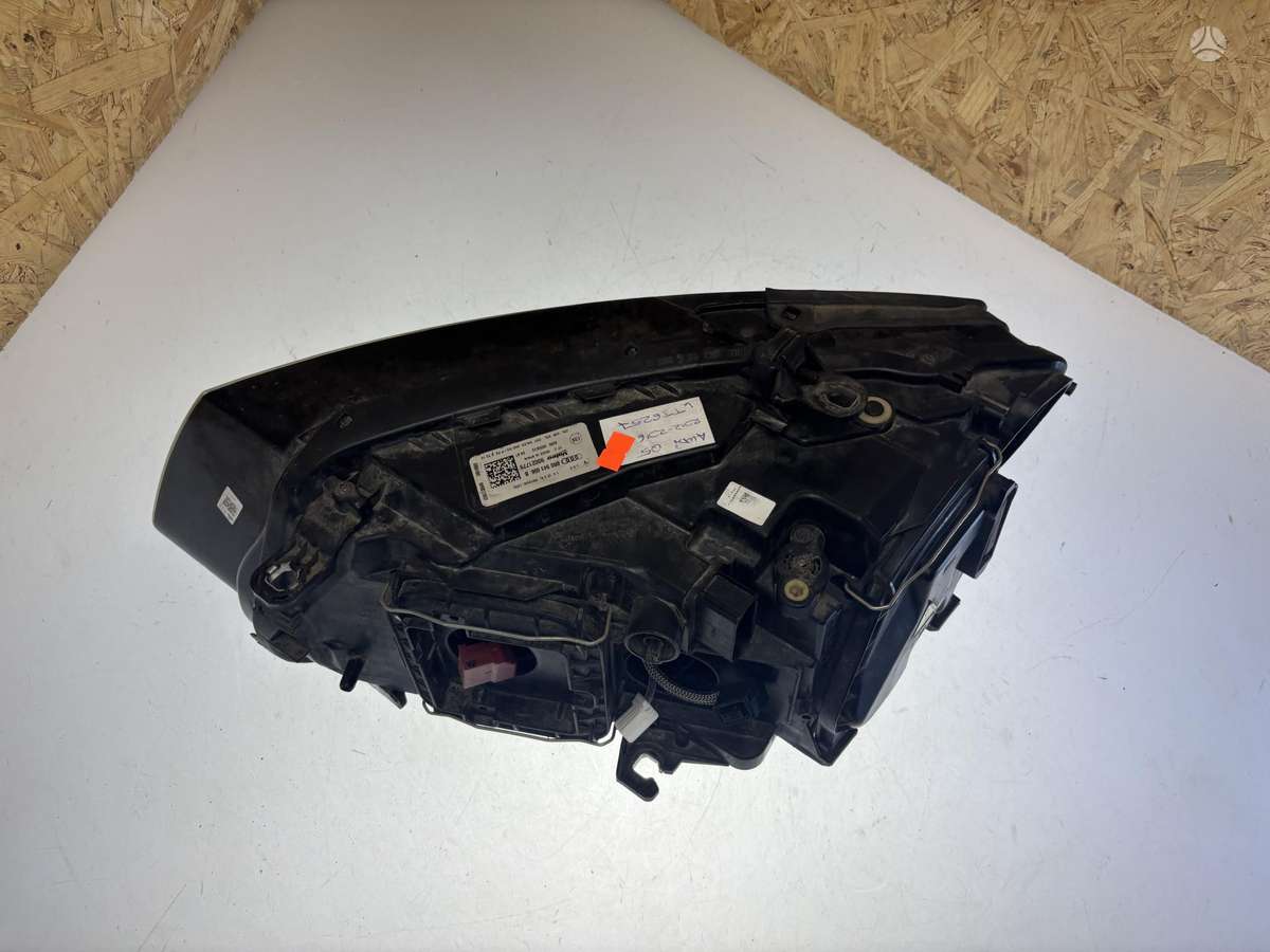 Audi Q5, 8R0941006B, Cen27321