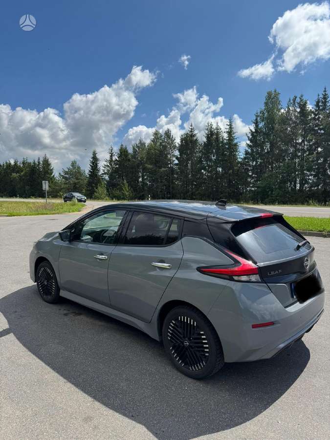 Nissan Leaf, 62 kWh, hatchback